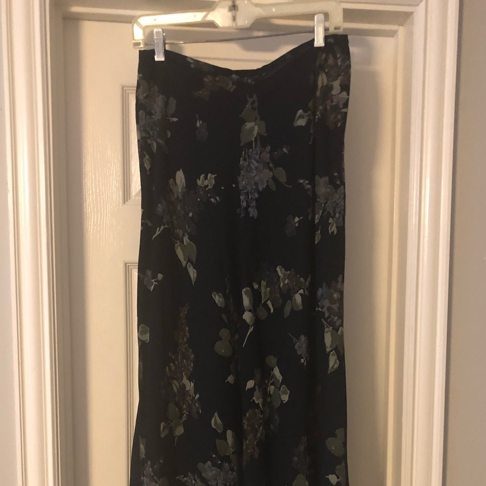 Karen Kane skirt